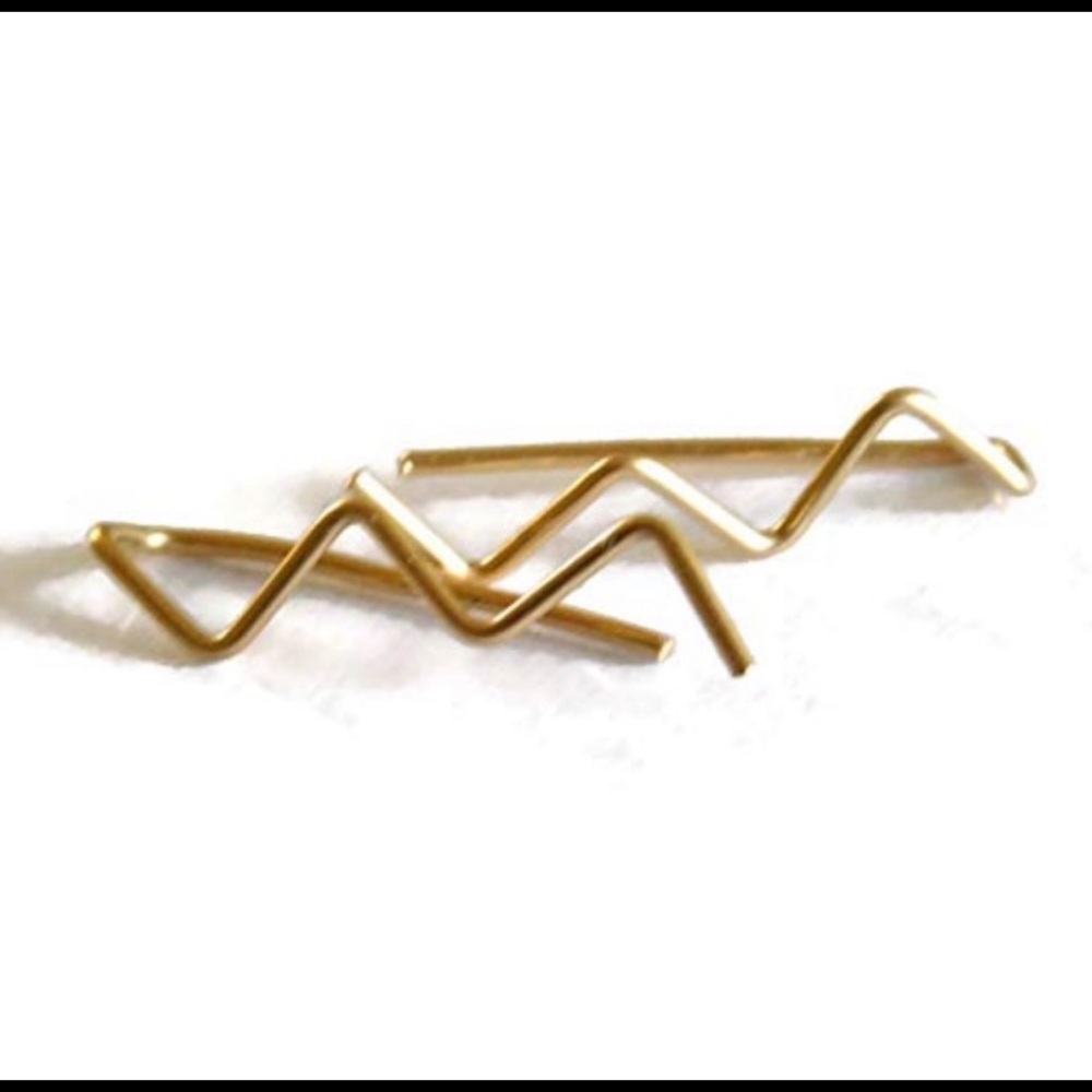 Chevron Ear Pins / Crawlers / Climbers in Gold
